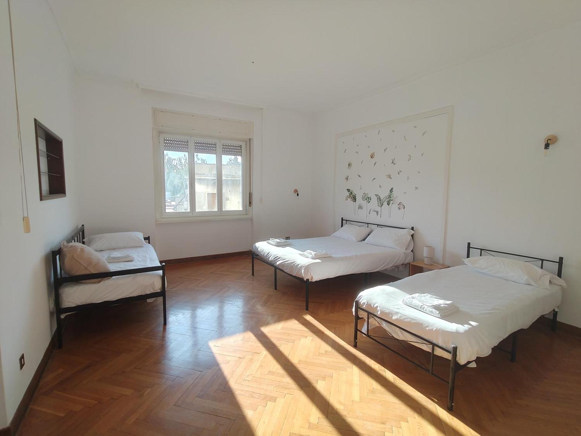 Dock Bay Lodge Hostello Trieste Esterno foto