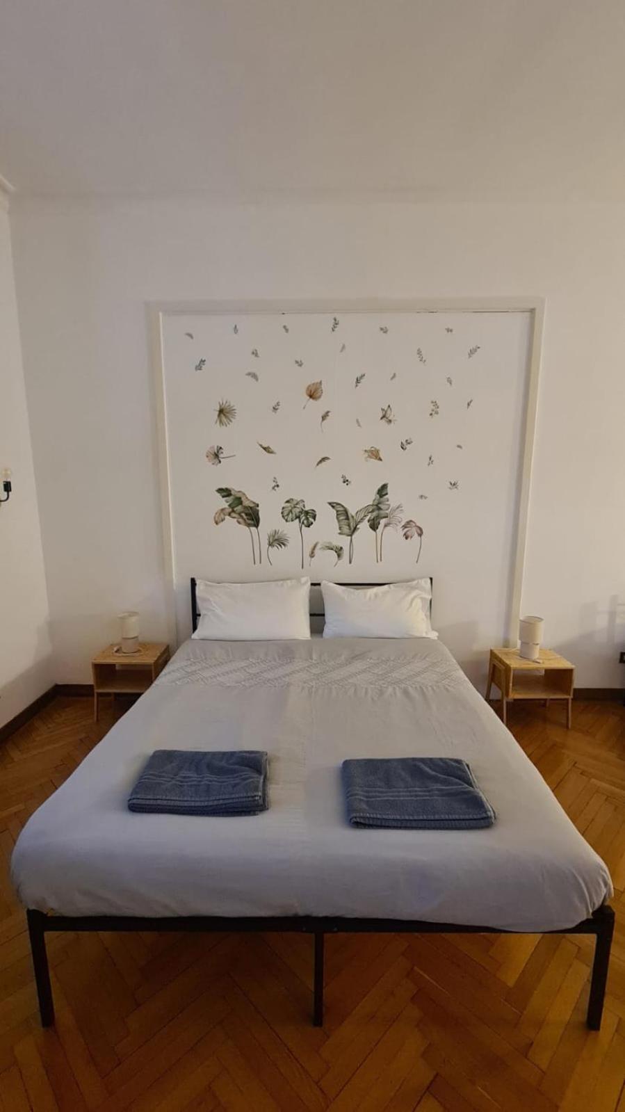Dock Bay Lodge Hostello Trieste Esterno foto