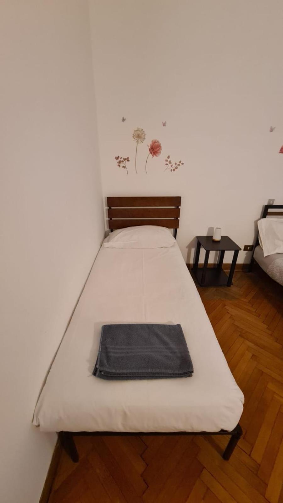 Dock Bay Lodge Hostello Trieste Esterno foto
